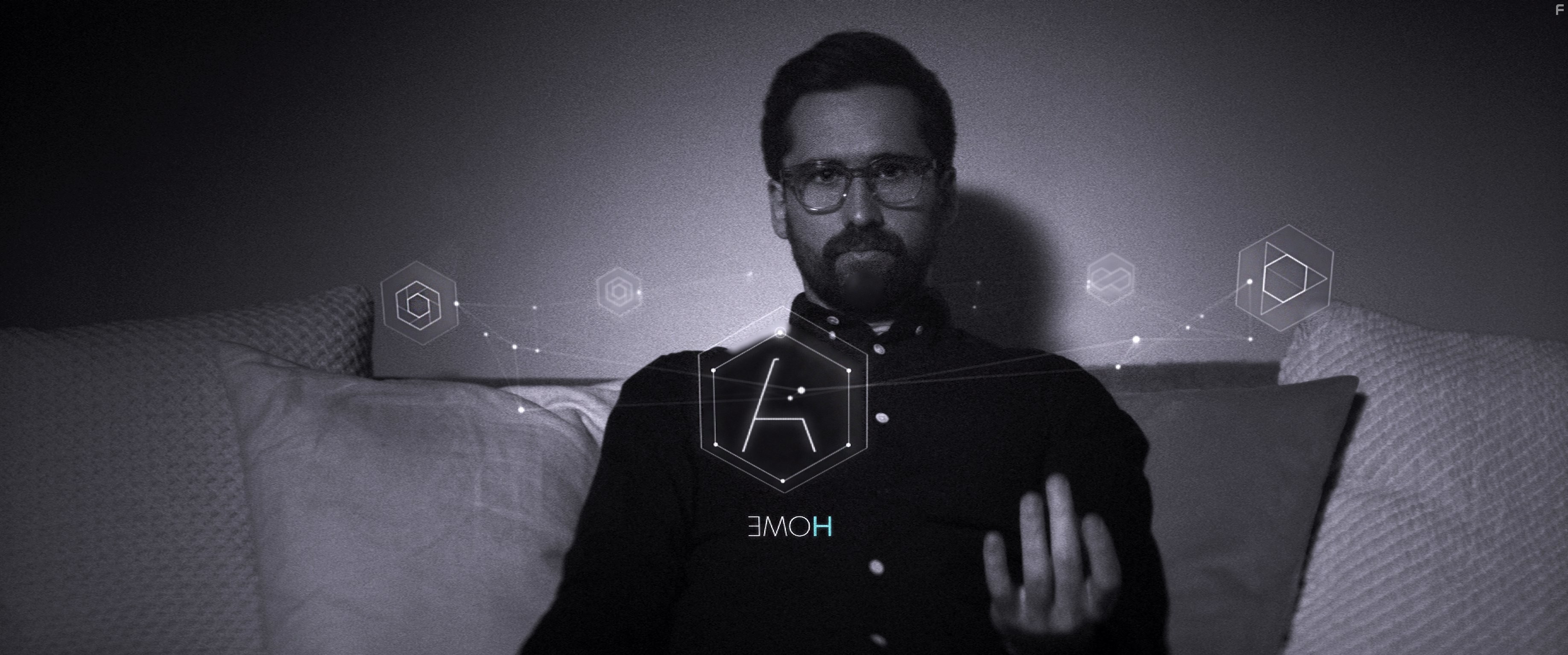 Benjamin Dickinson in Creative Control (2015)