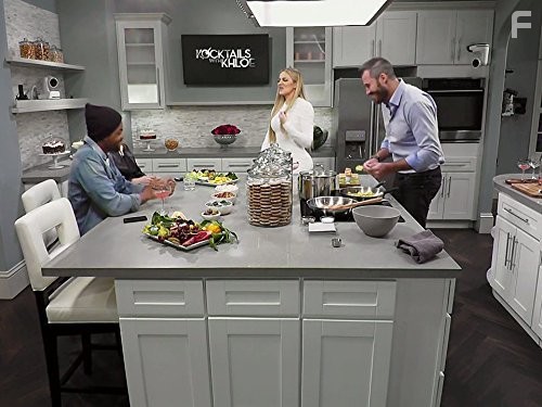Khlo? Kardashian in Kocktails with Khlo? (2016)