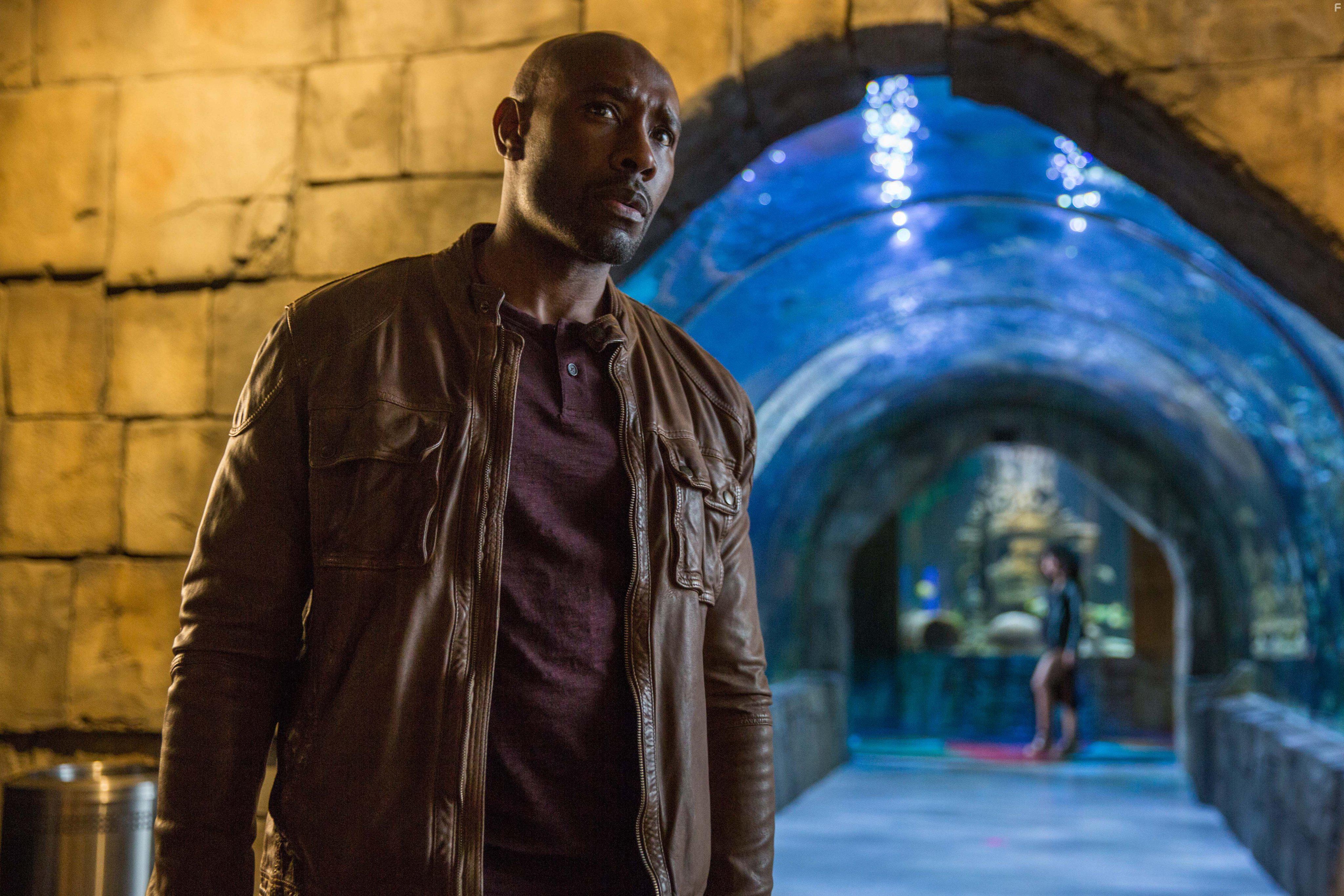 Morris Chestnut and Jaz Sinclair in When the Bough Breaks (2016)