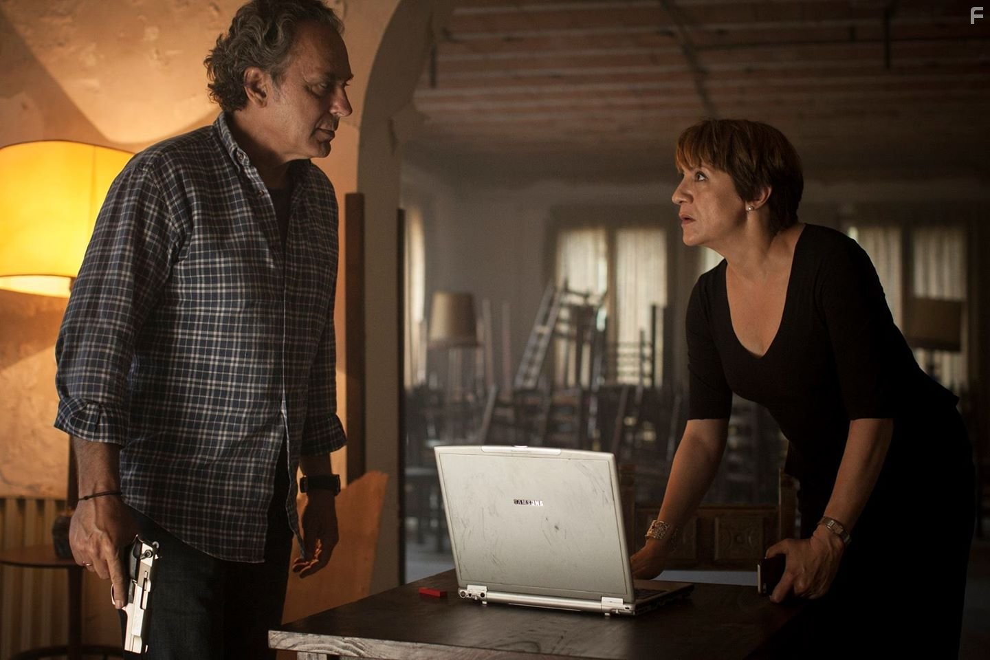 Jos? Coronado and Blanca Portillo in Secuestro (2016)
