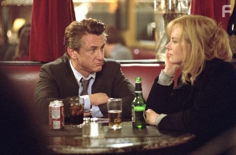 NICOLE KIDMAN stars as U.N. interpreter Silvia Broome and SEAN PENN is Tobin Keller, the federal agent charged with protecting her, in The Interpreter, a suspenseful thriller of international intrigue.