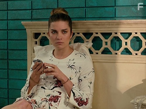 Шиттс Крик (2015)