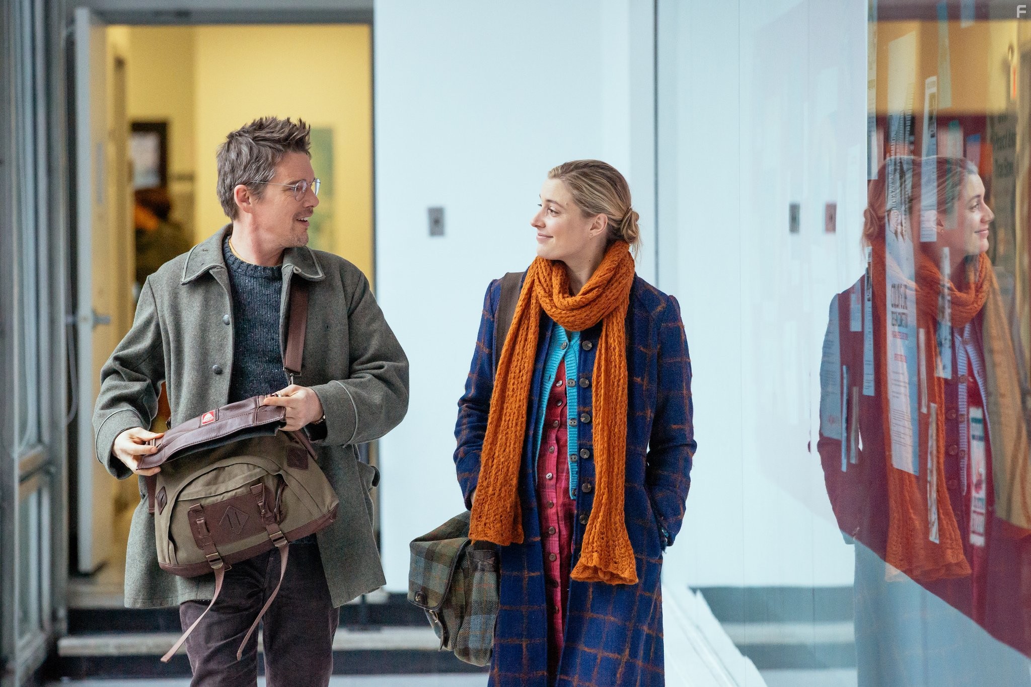 Ethan Hawke and Greta Gerwig in Maggie's Plan (2015)
