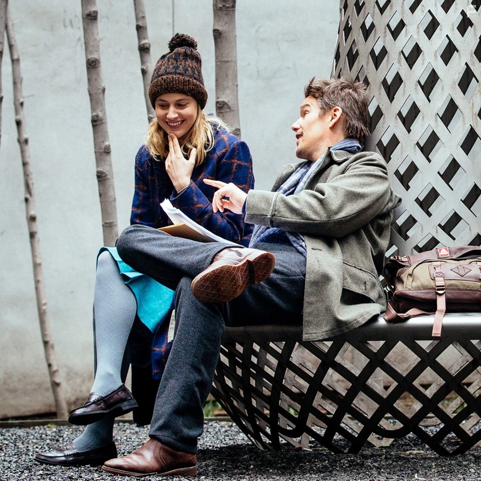 Ethan Hawke and Greta Gerwig in Maggie's Plan (2015)