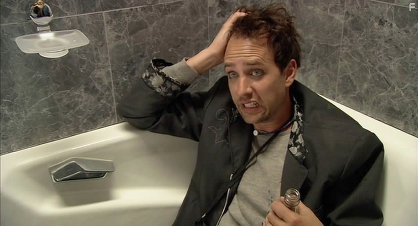 Robert Moloney in Impulse (2008)