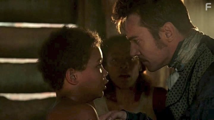 Jonathan Rhys Meyers and Jaylin Ogle in Корни (2016)