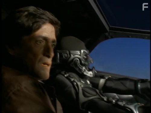 Carl Lumbly and Roger Rees in M.A.N.T.I.S. (1994)