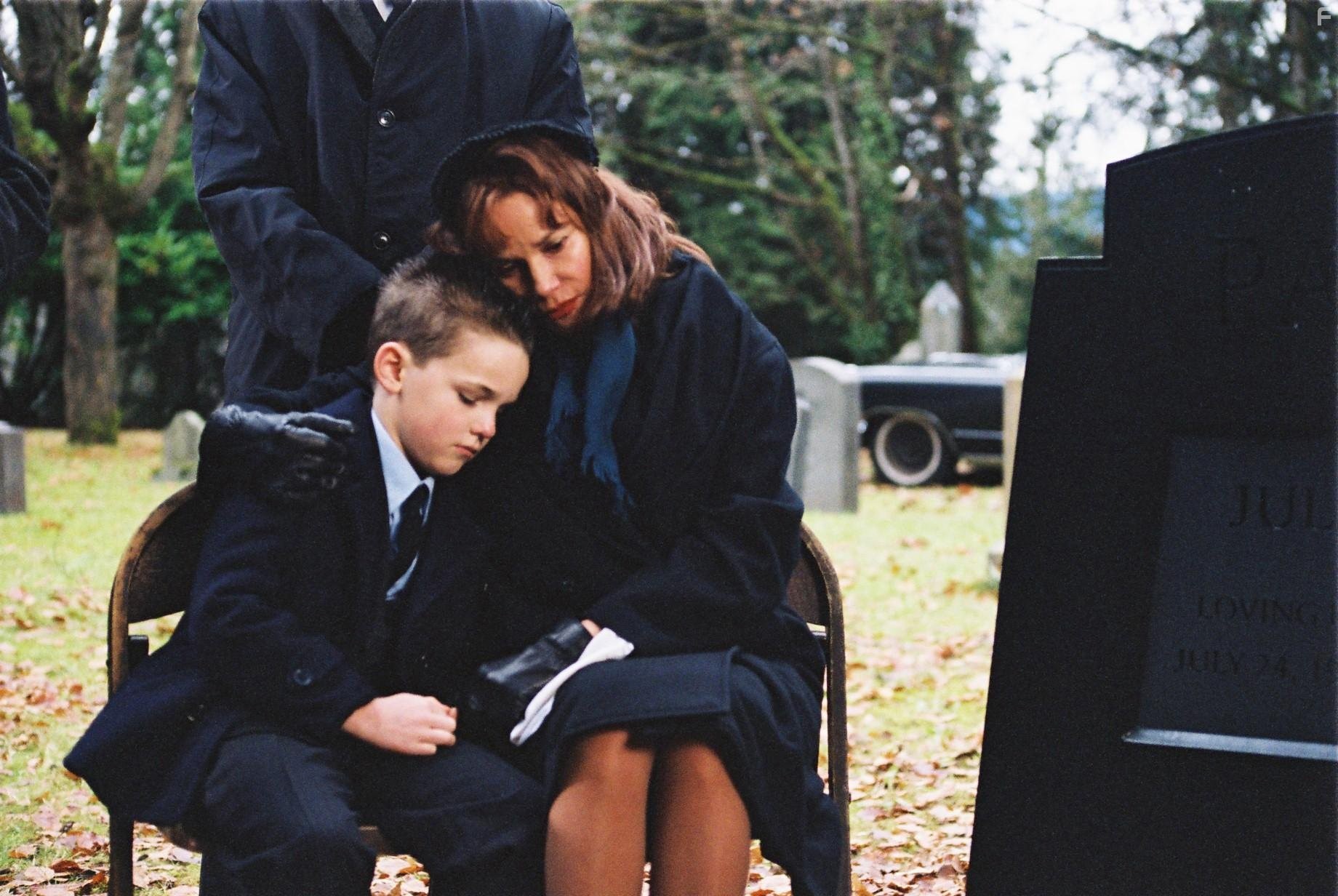 Barbara Hershey in Верхом на пуле (2004)