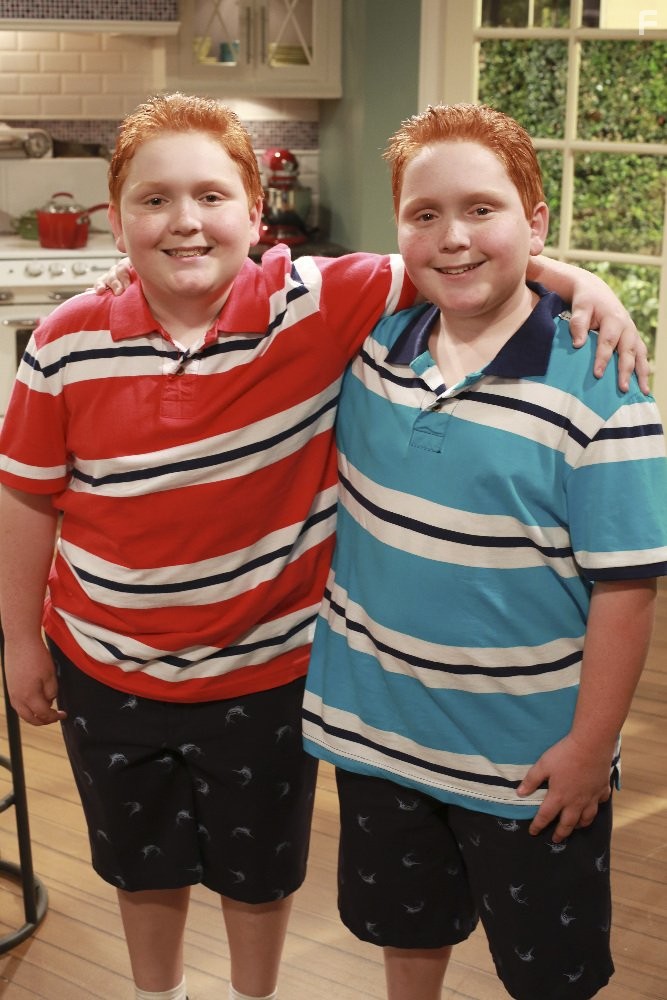 Benjamin Royer and Matthew Royer in Best Friends Whenever (2015)