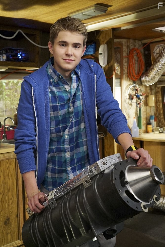 Gus Kamp in Best Friends Whenever (2015)