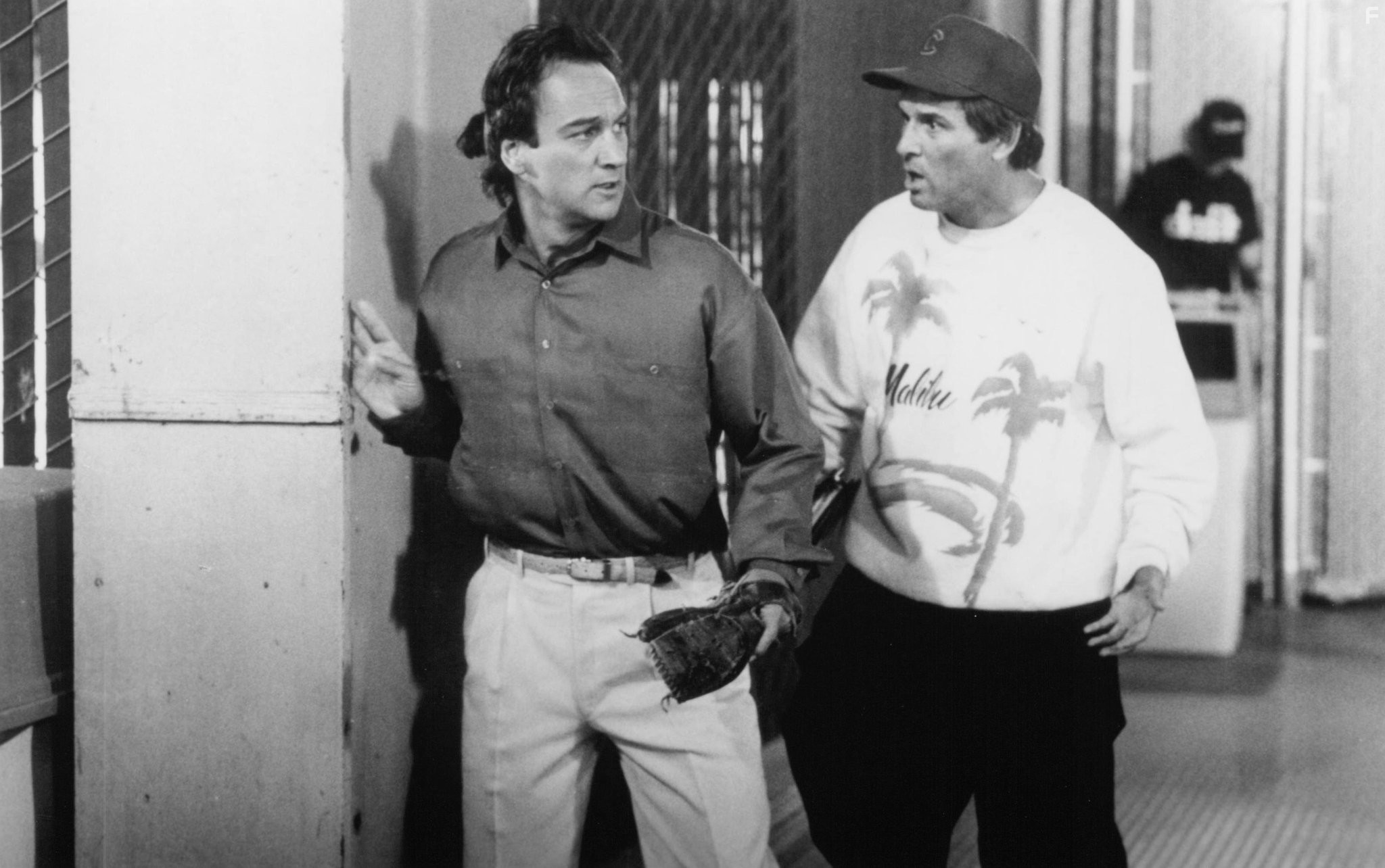 James Belushi and Charles Grodin in Как разобраться с делами (1990)