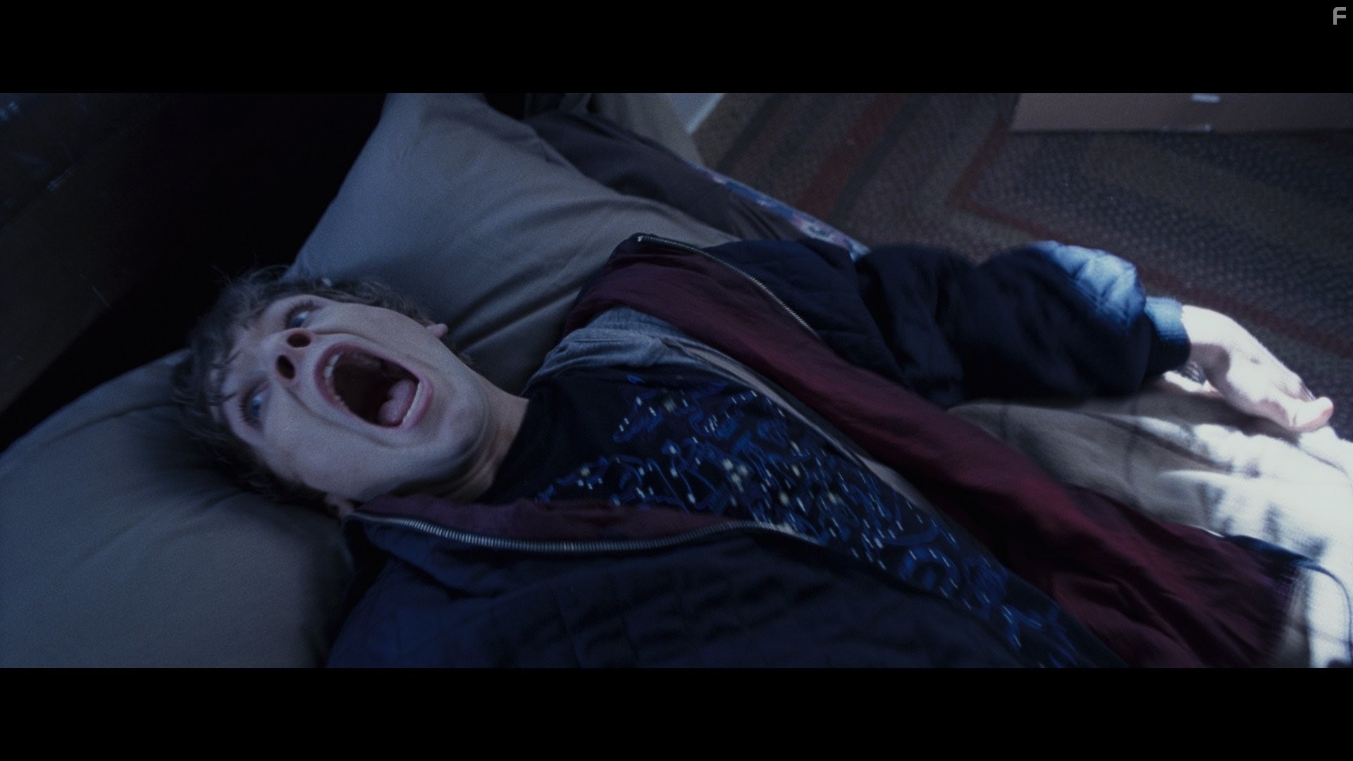 Max Thieriot in Забери мою душу (2010)