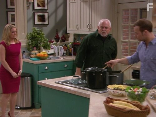 John Ratzenberger, Melissa Joan Hart, and Joey Lawrence in Мелисса и Джоуи (2010)