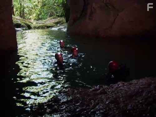 Ghost Hunters International (2008)