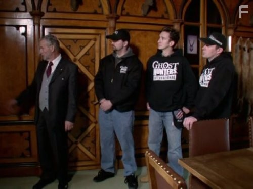 Ghost Hunters International (2008)