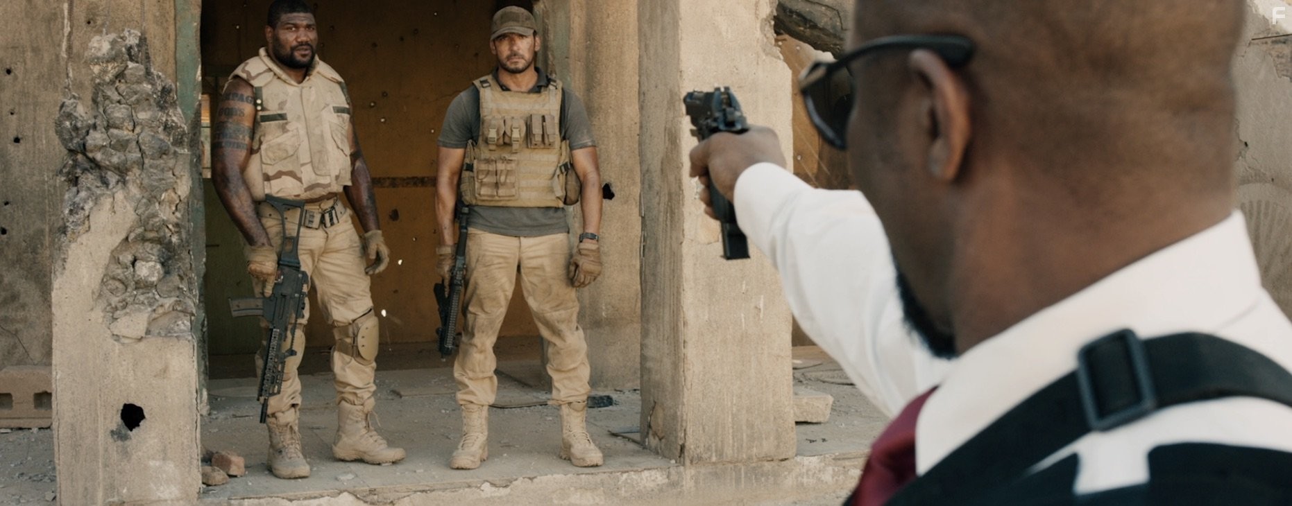 Paul Sloan, Michael Jai White, and Quinton 'Rampage' Jackson in Vigilante Diaries (2016)