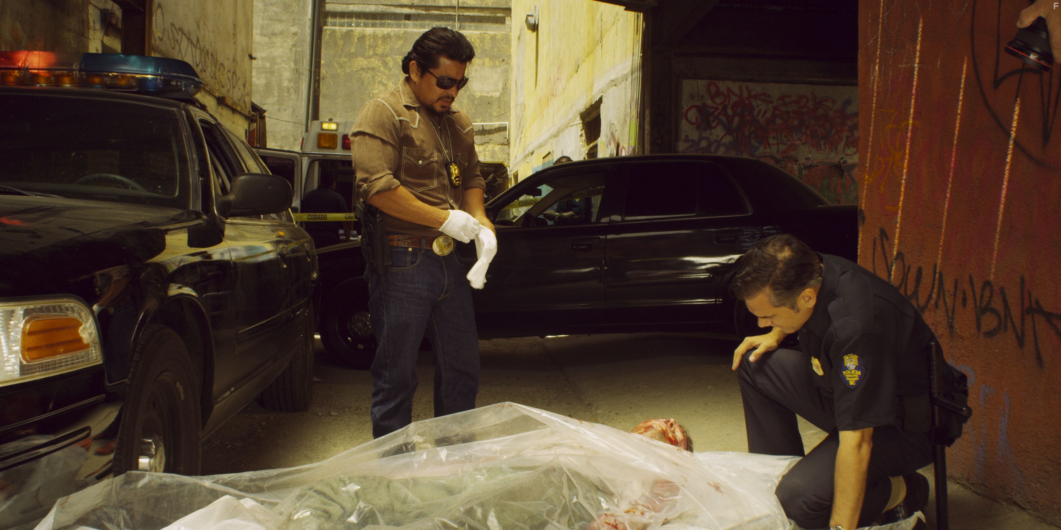 Jacob Vargas in Crossing Point (2016)