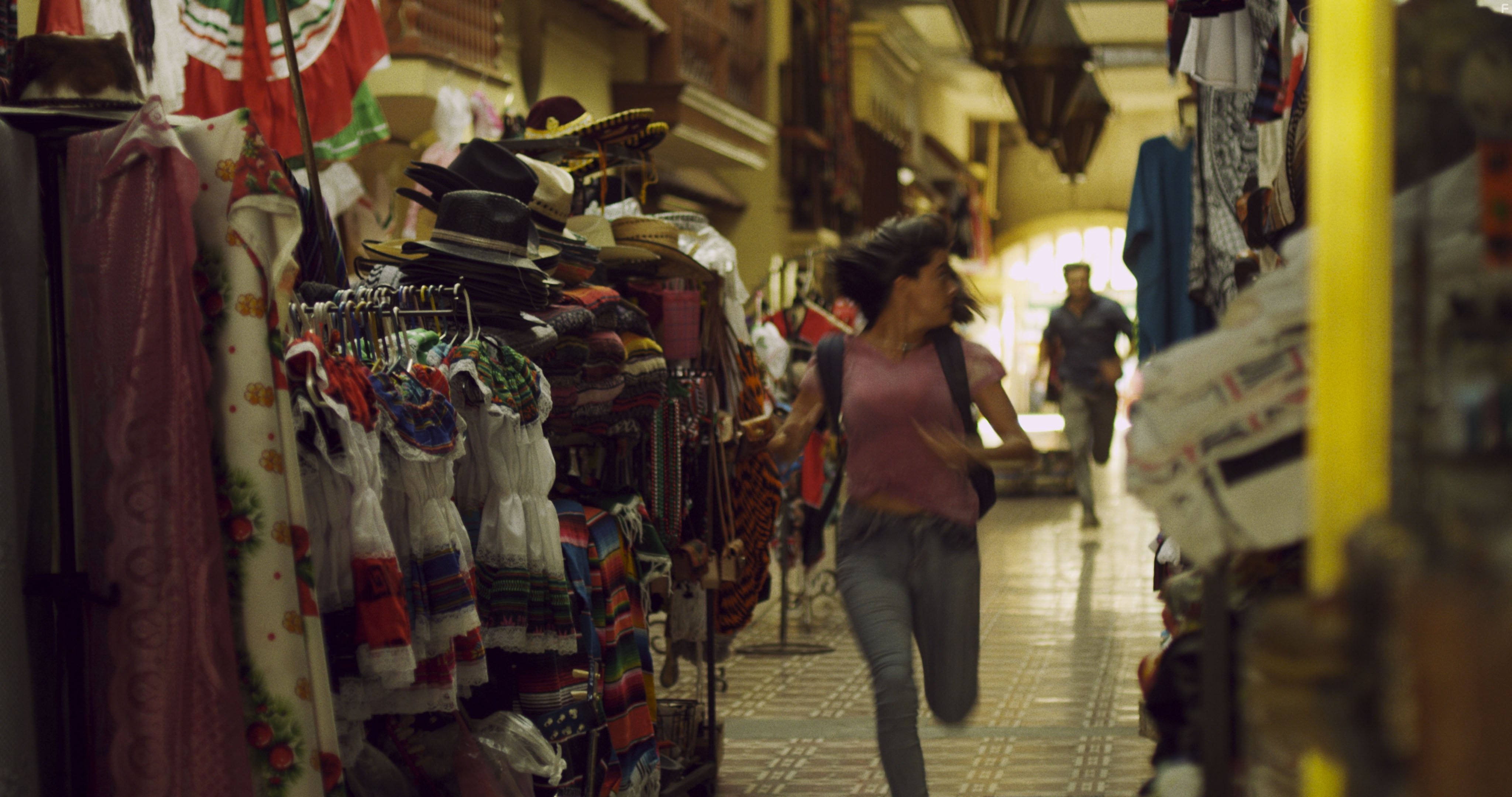 Paulina Gaitan in Crossing Point (2016)