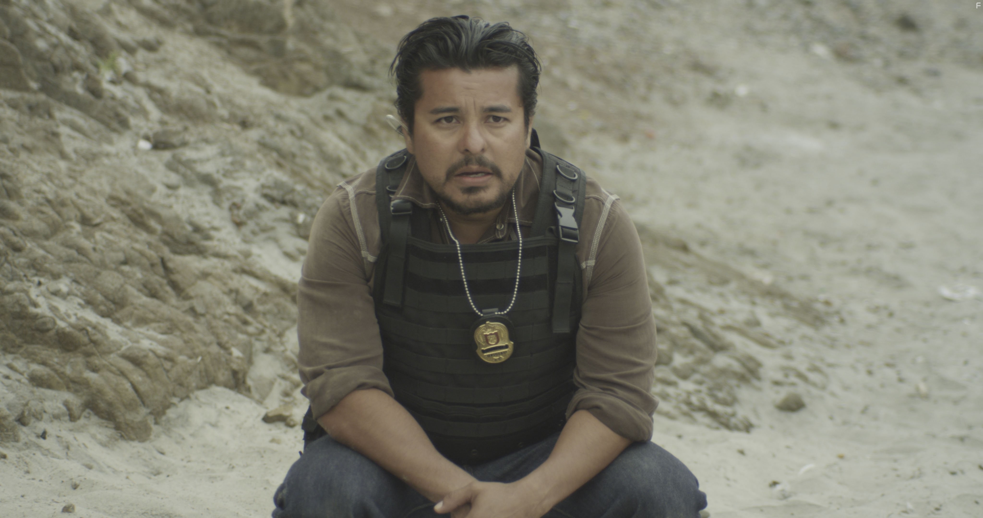 Jacob Vargas in Crossing Point (2016)