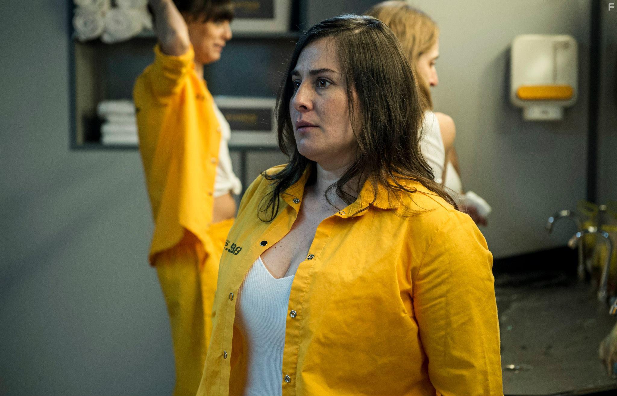 Inma Cuevas in Vis a vis (2015)