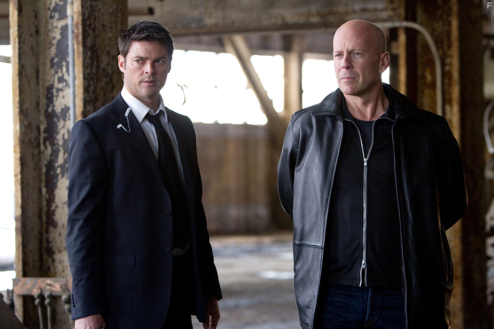 Bruce Willis and Karl Urban in РЭД (2010)