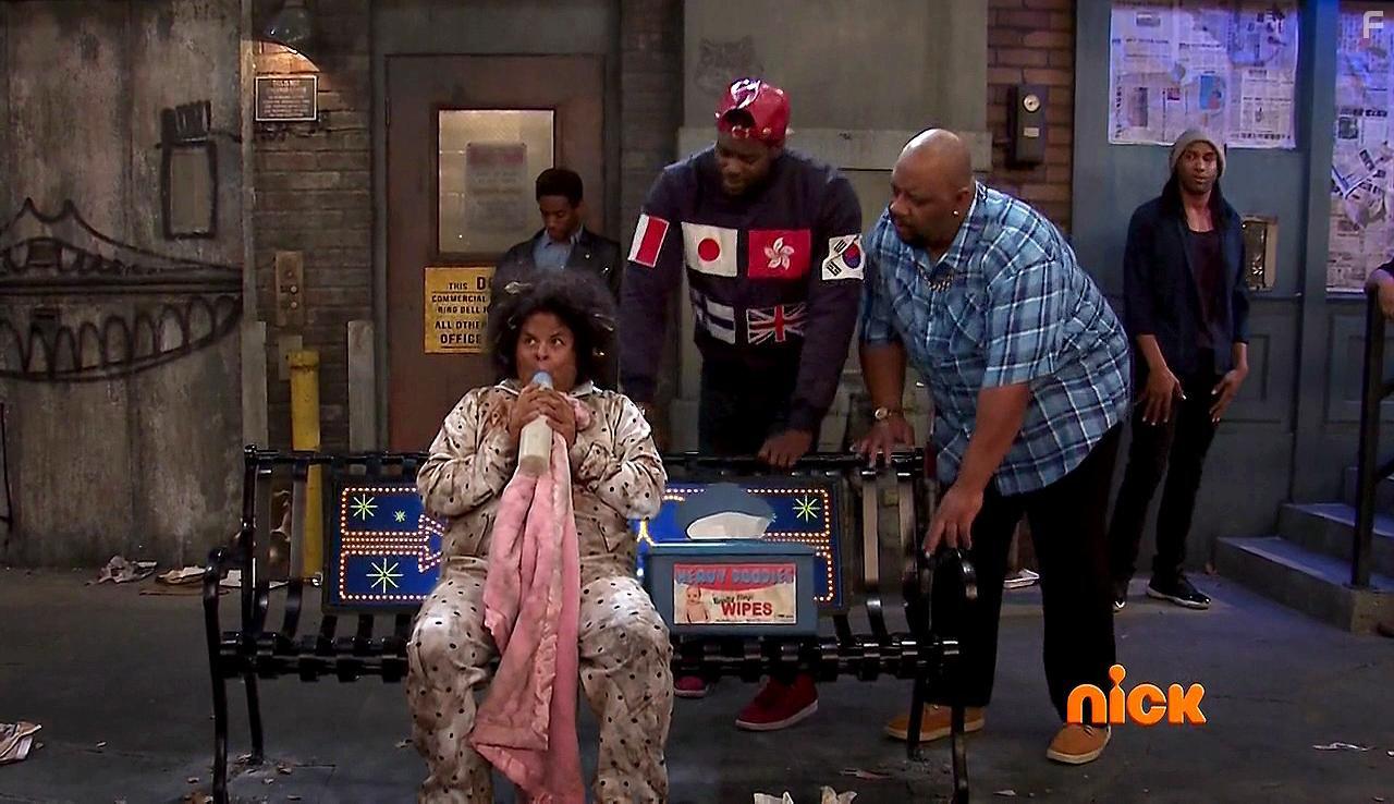 Aris Alvarado, Bubba Ganter, and Sheldon Bailey in Game Shakers (2015)
