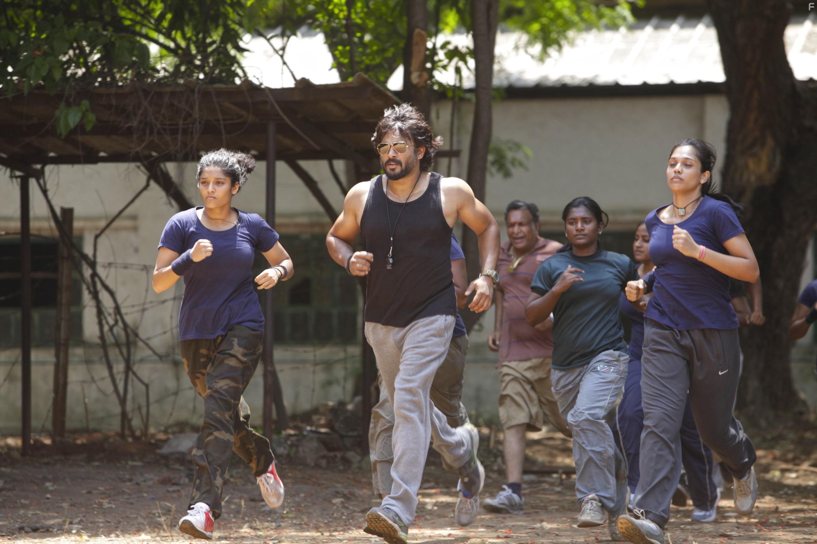 Madhavan, Nassar, Ritika Singh, and Mumtaz Sorcar in Saala Khadoos (2016)