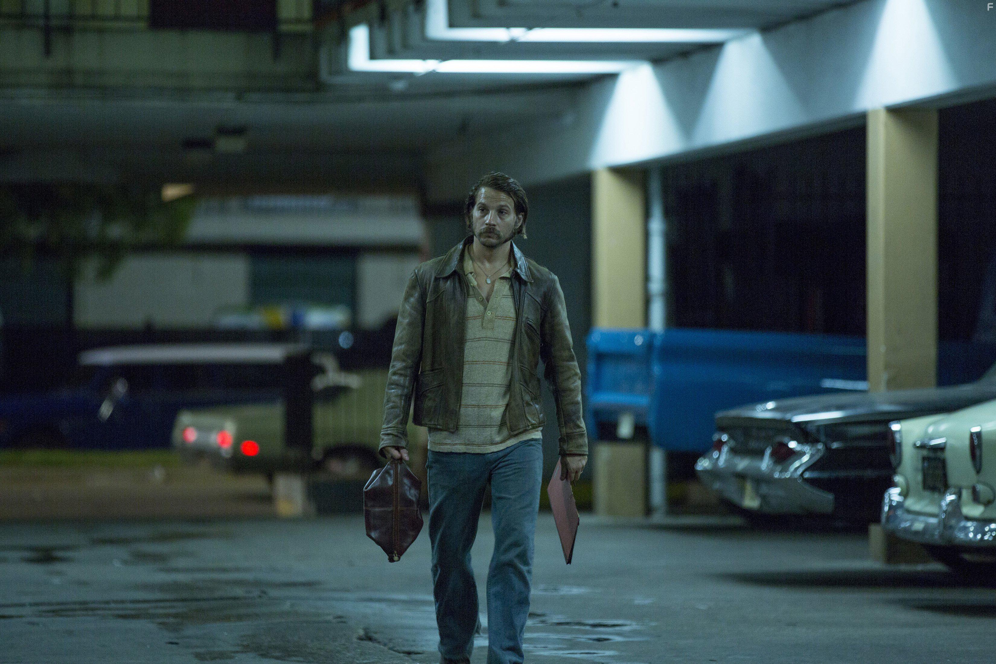Logan Marshall-Green in Quarry (2016)