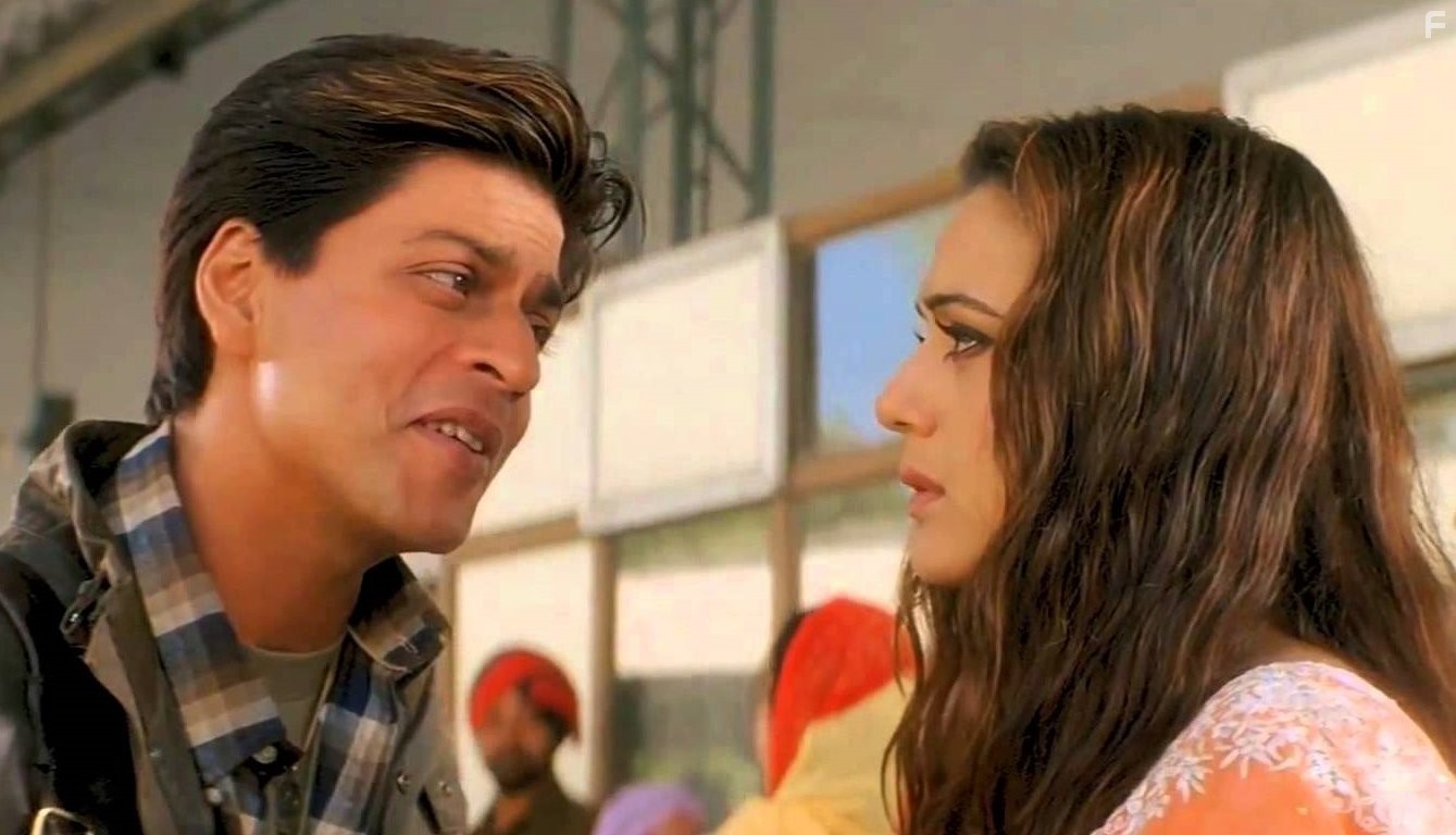 Preity Zinta and Shah Rukh Khan in Bир и Зара: История любви (2004)