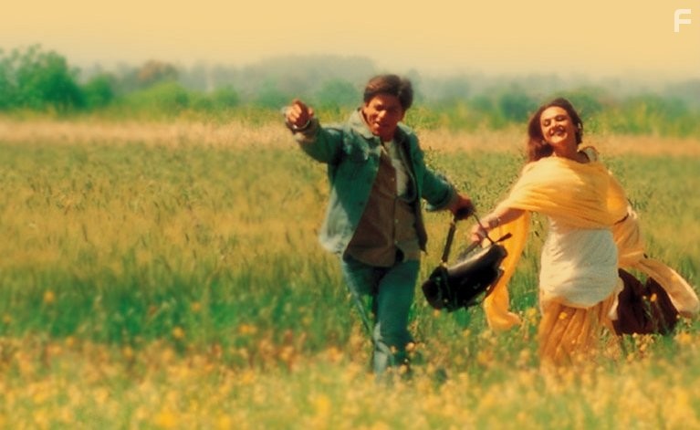 Preity Zinta and Shah Rukh Khan in Bир и Зара: История любви (2004)