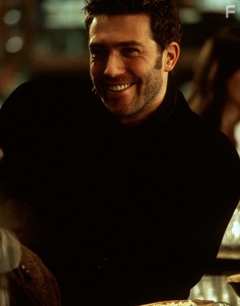 Craig Bierko in Долгий поцелуй на ночь (1996)