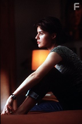 Ir?ne Jacob appears as Marie