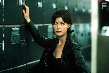 Ir?ne Jacob appears as Marie