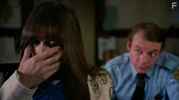 Margot Kidder and Doug McGrath in Черное Рождество (1974)