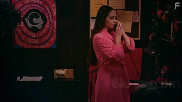 Olivia Hussey in Черное Рождество (1974)