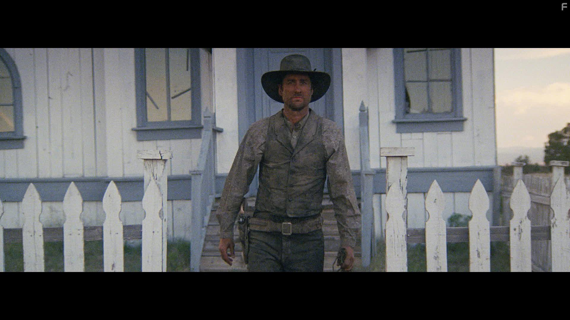 Luke Wilson in Outlaws and Angels (2016)