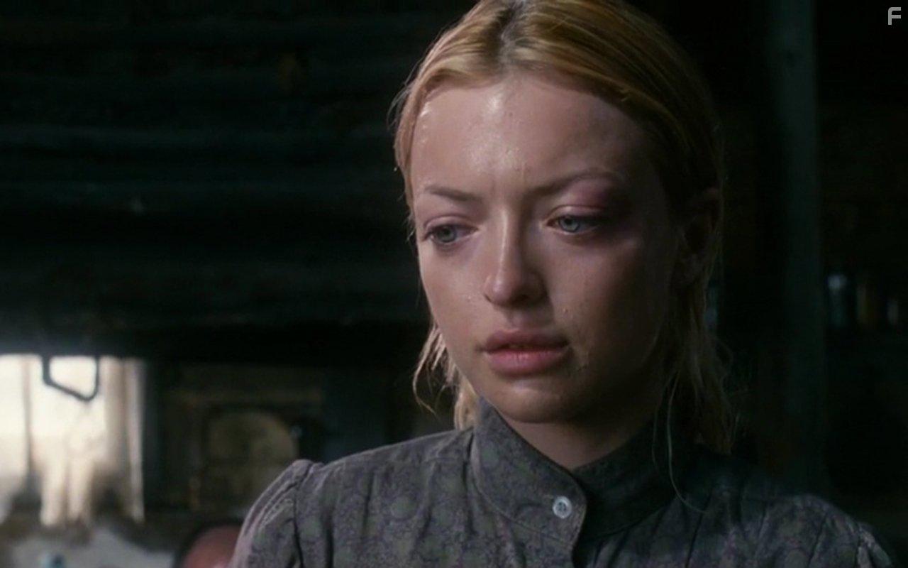 Francesca Eastwood in Outlaws and Angels (2016)