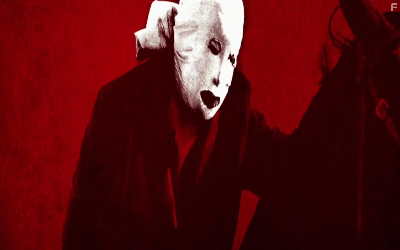 Outlaws and Angels (2016)