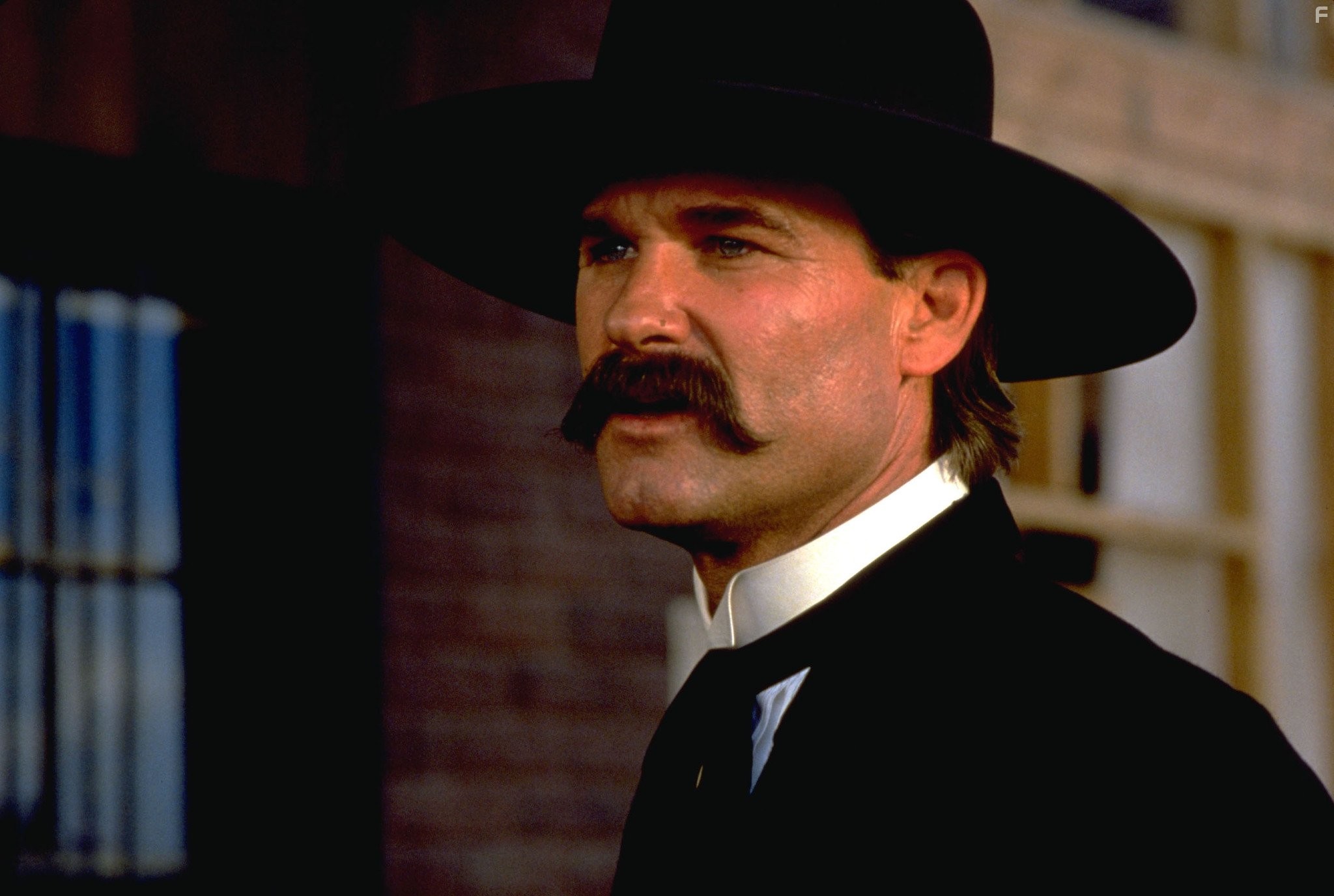 Kurt Russell in Тумстоун: Легенда дикого запада (1993)