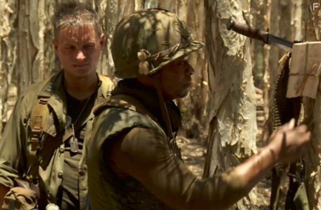 Shea Whigham and Jason Mitchell in Kong: Skull Island (2017)