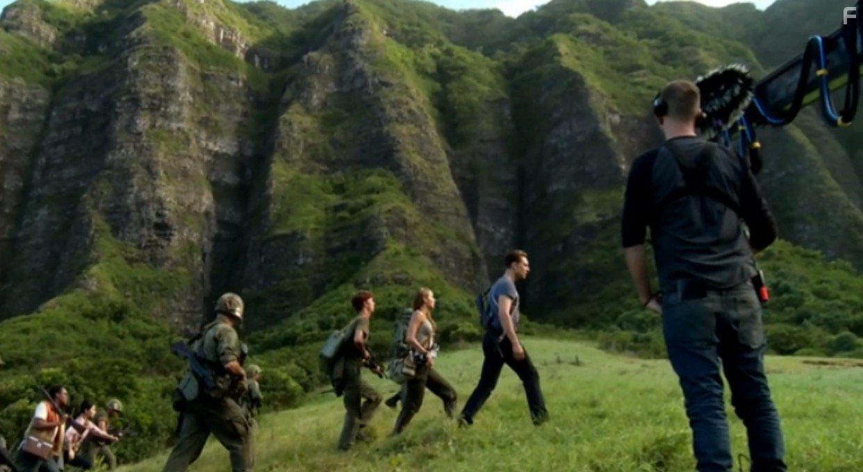 Brie Larson, Tom Hiddleston, Thomas Mann, Corey Hawkins, Jason Mitchell, and Christine Milo in Kong: Skull Island (2017)