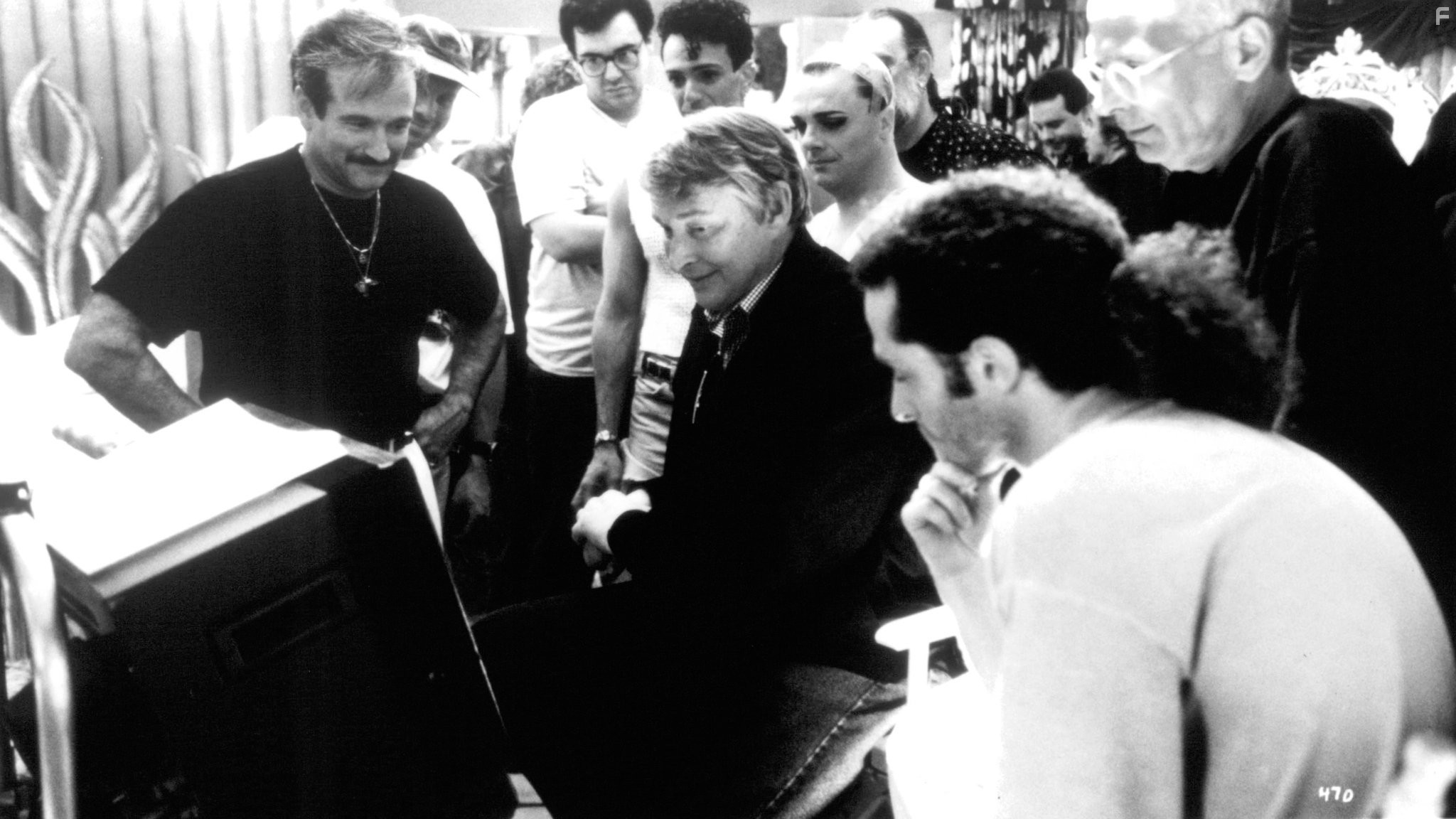 Robin Williams, Hank Azaria, Nathan Lane, and Mike Nichols in Клетка для пташек (1996)