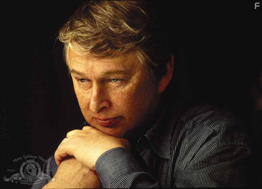 Mike Nichols in Клетка для пташек (1996)