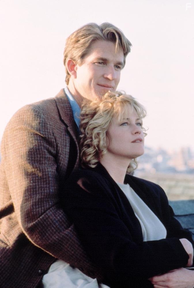 Melanie Griffith and Matthew Modine in Жилец (1990)