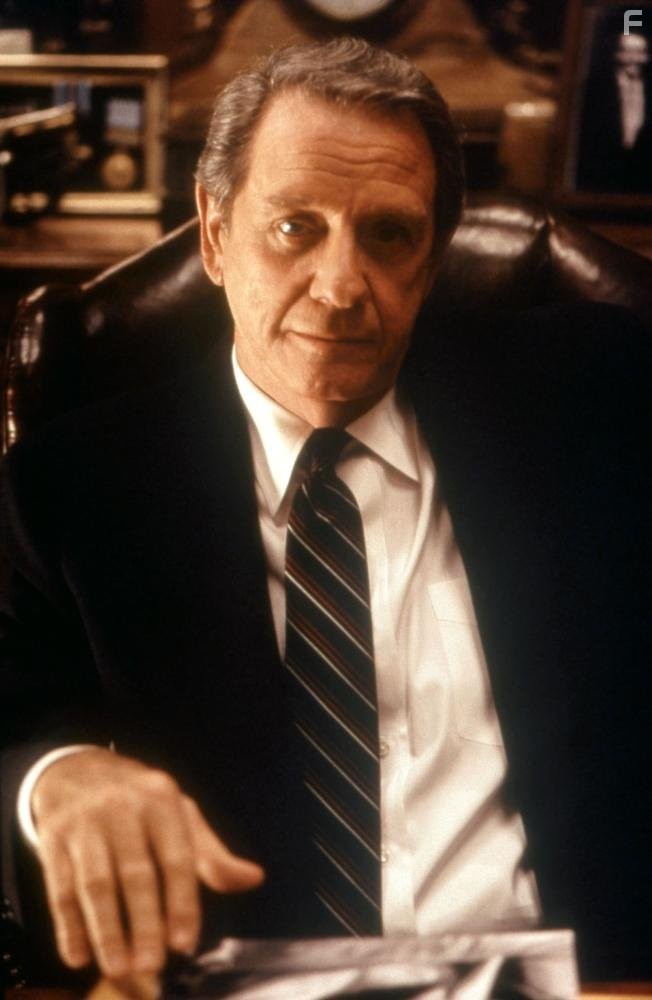 Richard Crenna in Шлюха (1995)