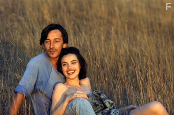Jean-Hugues Anglade and B?atrice Dalle in 37,2? yтром (1986)