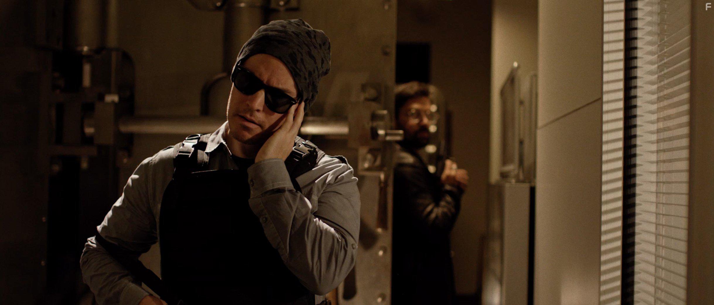 Manu Bennett and David S. Hogan in Beta Test (2016)