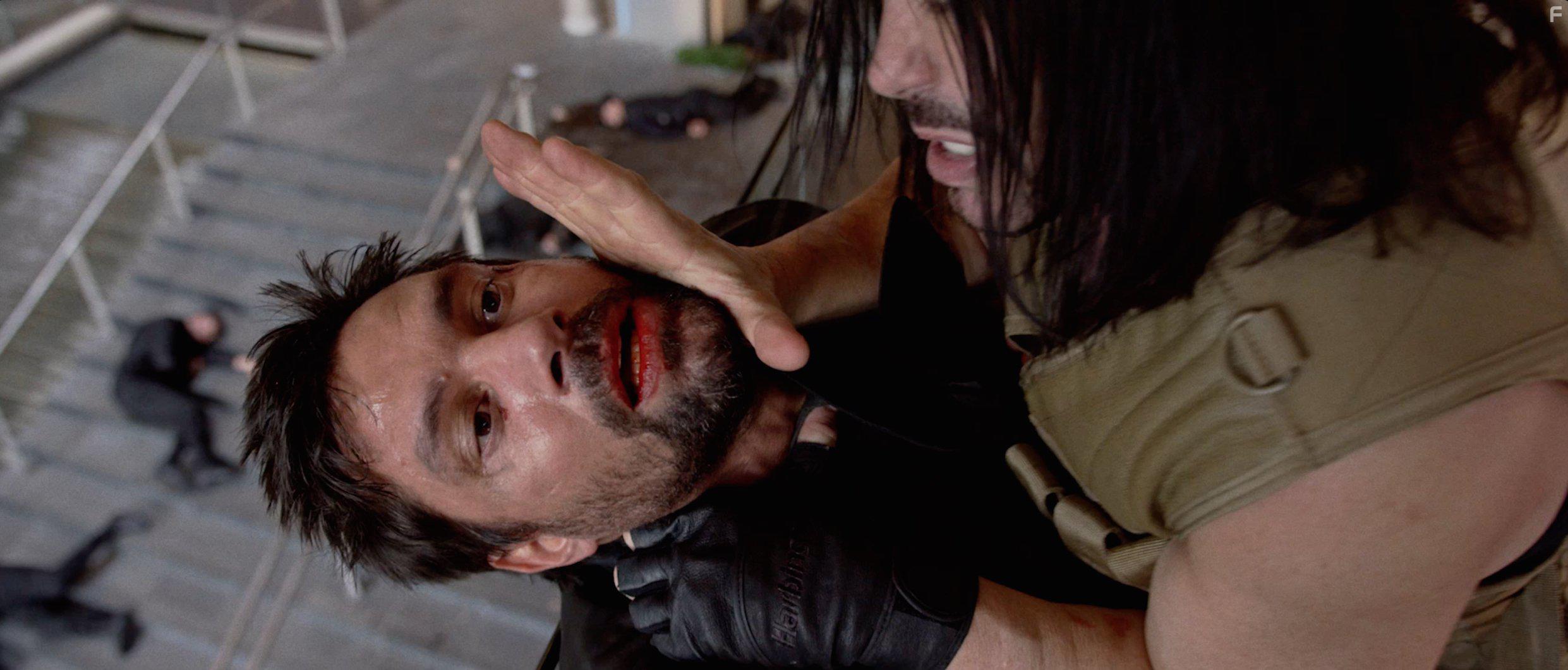 Manu Bennett and Kevon Stover in Beta Test (2016)