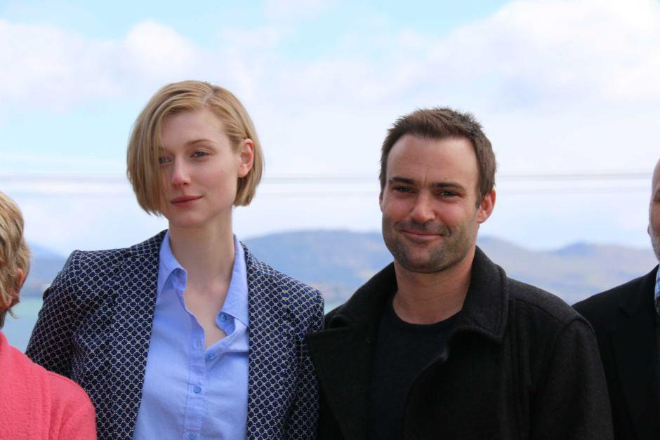 Matthew Le Nevez and Elizabeth Debicki in The Kettering Incident (2016)