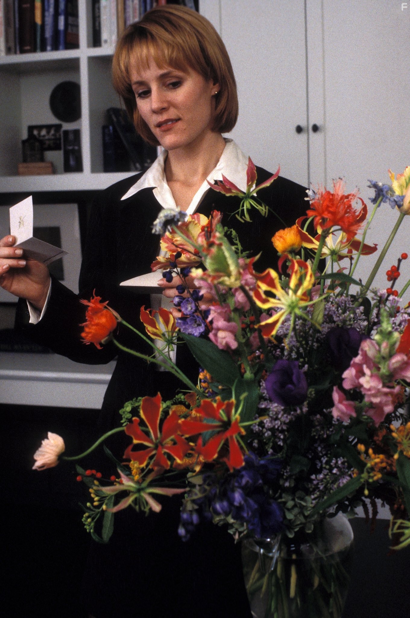 Mary Stuart Masterson in Постель из роз (1996)